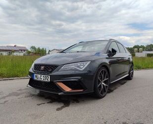 Seat Seat Leon Cupra R 4Drive/BREMBO/Pano/Beats/Carbon/ Gebrauchtwagen