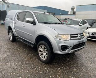 Mitsubishi Mitsubishi L200 Intense Doppelkabine 4WD LEDER AUT Gebrauchtwagen