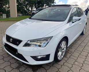 Seat Seat Leon FR 2.0 TDi*Panorama*Alcantara*ACC*DSG*2. Gebrauchtwagen