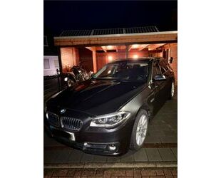 BMW BMW 535d xDrive Touring A Luxury Line Luxury Line Gebrauchtwagen