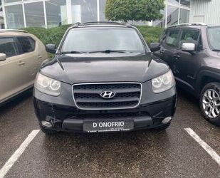 Hyundai Hyundai Santa Fe 2.2 CRDi 2WD CPF 2500kg Anhängela Gebrauchtwagen