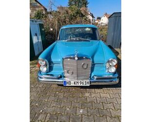 Mercedes-Benz Mercedes-Benz 230 S Gebrauchtwagen