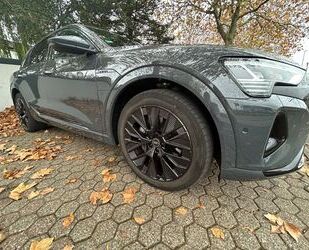 Audi Audi Q8 e-tron 50 e-tron quattro advanced advanced Gebrauchtwagen