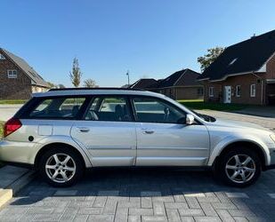 Subaru Subaru 4x4 LPG Navi Leder AHK Panorama 10-fach NR Gebrauchtwagen