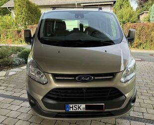 Ford Ford Tourneo Custom Titanium 300 L1H1 2.2l TDCi Gebrauchtwagen