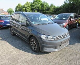 VW Volkswagen Touran United 2.0 TDI DSG NAVI AHK PANO Gebrauchtwagen