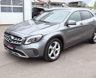 Mercedes-Benz Mercedes-Benz GLA 180 7G-DCT Urban Leder_Navi_LED_ Gebrauchtwagen