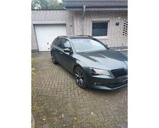 Skoda Skoda Superb 2.0 TDI SCR 140kW DSG SportLine Combi Gebrauchtwagen