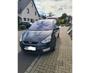 Ford Ford Galaxy 2,2 TDCi 129kW DPF Titanium 7Sitzer AH Gebrauchtwagen