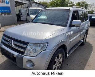 Mitsubishi Mitsubishi Pajero 3,2 DI-D Instyle Automatik Gebrauchtwagen