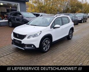 Peugeot Peugeot 2008 Allure Panorama Touch Navi LED Gebrauchtwagen