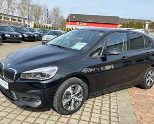 BMW BMW 216 d Active Tourer Automatik / LED / NAVI Gebrauchtwagen