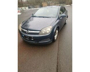 Opel Opel Astra GTC .6 Twinport Edition Edition Gebrauchtwagen