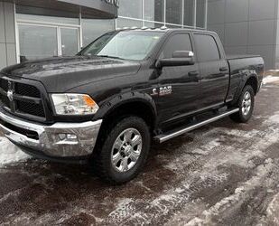 Dodge Dodge RAM 2500 SLT 6.7L TD Crew Cab 4x4 € 36.900 T Gebrauchtwagen