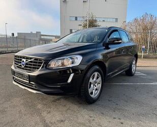 Volvo Volvo XC60 Kinetic Scheckh SHZ AHK PDC TÜV 01/2027 Gebrauchtwagen