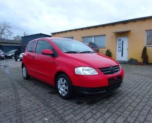 VW Volkswagen Fox 1,2i Euro4 Tüv neu !!! Alu Klima Gebrauchtwagen