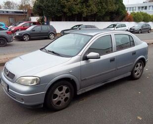 Opel Opel Astra 1.6 16V Edition 2000 Gebrauchtwagen