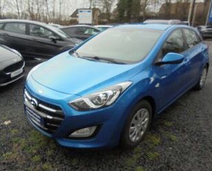 Hyundai Hyundai i30 ** Classic Blue / wenig KM ** mit Ga Gebrauchtwagen