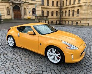 Nissan Nissan 370Z 3.7 Pack 7AT Yellow Gebrauchtwagen