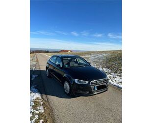 Audi Audi A3 1.6 TDI Attraction Sportback Attraction Gebrauchtwagen