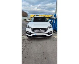 Hyundai Hyundai Santa Fe / NAVI / 8-fach bereift / Vollled Gebrauchtwagen