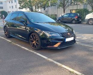 Seat Seat Leon CUPRA ST R, neuer Motor, Garant.bis 09-2 Gebrauchtwagen