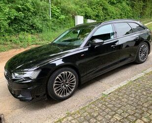 Audi Audi A6 Avant 55 TFSIe quattro Stronic S-line Hybr Gebrauchtwagen