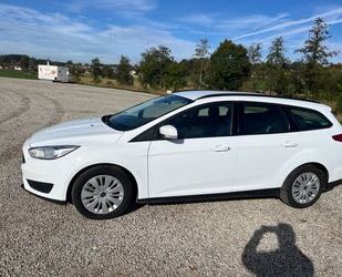 Ford Ford Focus Turnier Trend,Festpreis,Navi Gebrauchtwagen