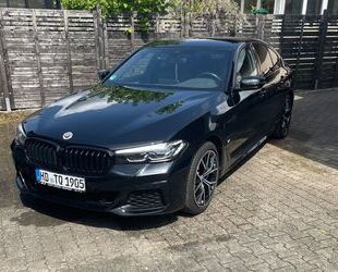 BMW BMW 530e/M-Sport/Memory/Kamera/Shadow-Line/Ambient Gebrauchtwagen