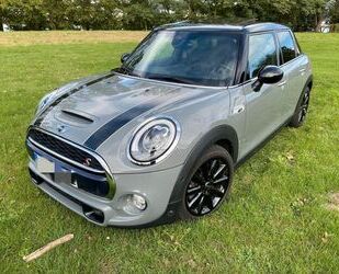 Mini MINI Cooper S, PanoDach, Ha.ka Sound, Headup Displ Gebrauchtwagen