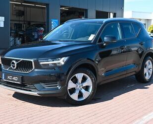 Volvo Volvo XC40 D3 AWD Autom. Momentum*RFK*FSHZG*BLIS Gebrauchtwagen