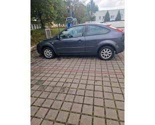 Ford Ford Focus 1,6 Ambiente Ambiente Gebrauchtwagen