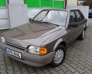 Ford Ford Escort 1,4 CL H-Zulassung 08/26 Original Zust Gebrauchtwagen