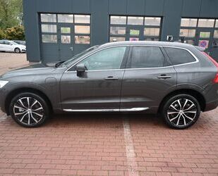 Volvo Volvo XC60 Ultimate Bright Recharge AWD T8 *MASSAG Gebrauchtwagen