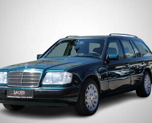 Mercedes-Benz Mercedes-Benz E 220 T AHK Schiebedach 2x Airbag 2. Gebrauchtwagen