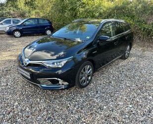 Toyota Toyota Auris Hybrid Executive /LEDER/KAMERA/STANDH Gebrauchtwagen