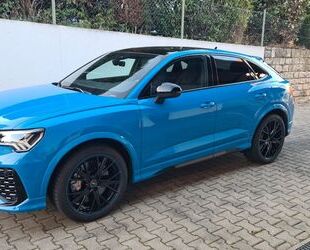 Audi Audi RSQ3 Sportback, Voll,AHK,280km/h, Pano, Top Gebrauchtwagen