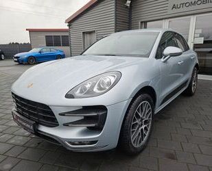 Porsche Porsche Macan Turbo *CARBON*DAB*BOSE*1.HAND*SPORT. Gebrauchtwagen