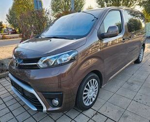 Toyota Toyota Proace (Verso) 1,5-l-D-4D 88kW L1 Family Co Gebrauchtwagen