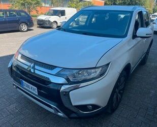 Mitsubishi Mitsubishi Outlander 2.0 MIVEC Motion Gebrauchtwagen