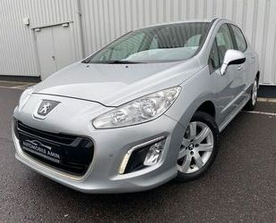 Peugeot Peugeot 308 Active Navi Sitzheizung TÜV / Service Gebrauchtwagen