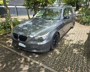 BMW BMW 523i A touring - Gebrauchtwagen