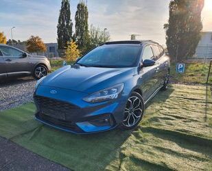 Ford Ford Focus 2,0 EcoBlue 110kW ST-Line Panorama Kam Gebrauchtwagen