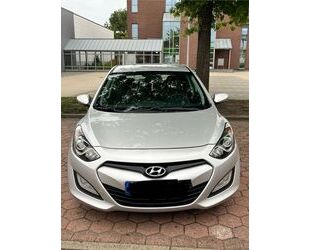 Hyundai Hyundai i30 1.4 CRDi Classic Classic Gebrauchtwagen