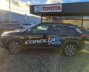 Toyota Toyota Corolla Cross Hybrid 2.0 VVT-i Team D *Pano Gebrauchtwagen