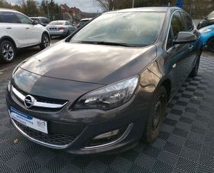 Opel Opel Astra J Lim. 5-trg. Exklusiv Gebrauchtwagen