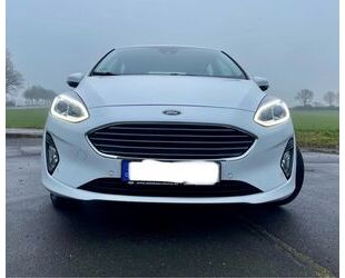 Ford Ford Fiesta 1,0 Lim. Titanium Cool & Connect Gebrauchtwagen