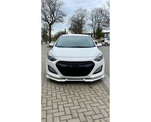 Hyundai Hyundai i30 1.4 Style Style Gebrauchtwagen