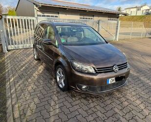 VW Volkswagen Touran 2.0 TDI Highline 7 Sitzer Top Z Gebrauchtwagen