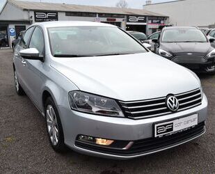 VW Volkswagen Passat BlueMotion~Klima~Sitzhzg.~PDC v+ Gebrauchtwagen